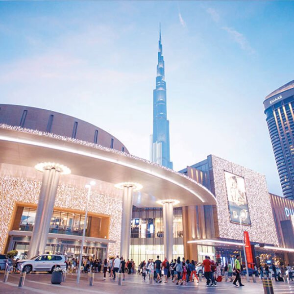 Paid parking has been implemented at Dubai Mall: Here’s what you’ll be charged.