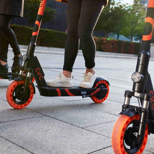 This popular neighbourhood in Dubai has banned e-scooters and e-bikes