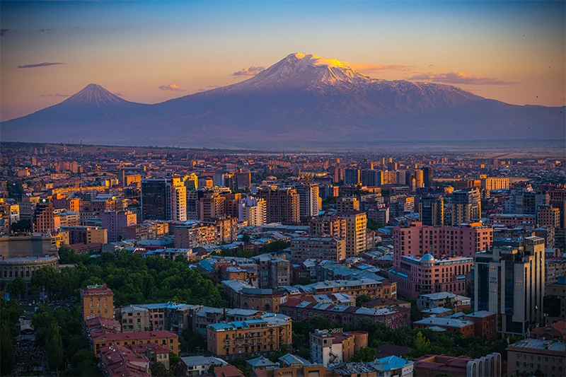To Yerevan on Wizz Air: from Dh434